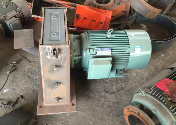 江蘇拋丸機除銹設(shè)備 2 拋丸器 2